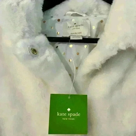 NWT! Kate spade Girl’s white faux fur coat. Size 12y - Picture 2 of 7